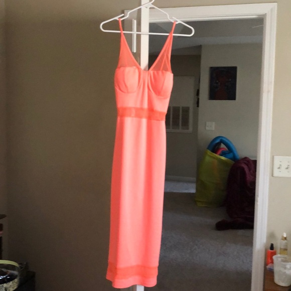 Pretty date night dress - Picture 1 of 2